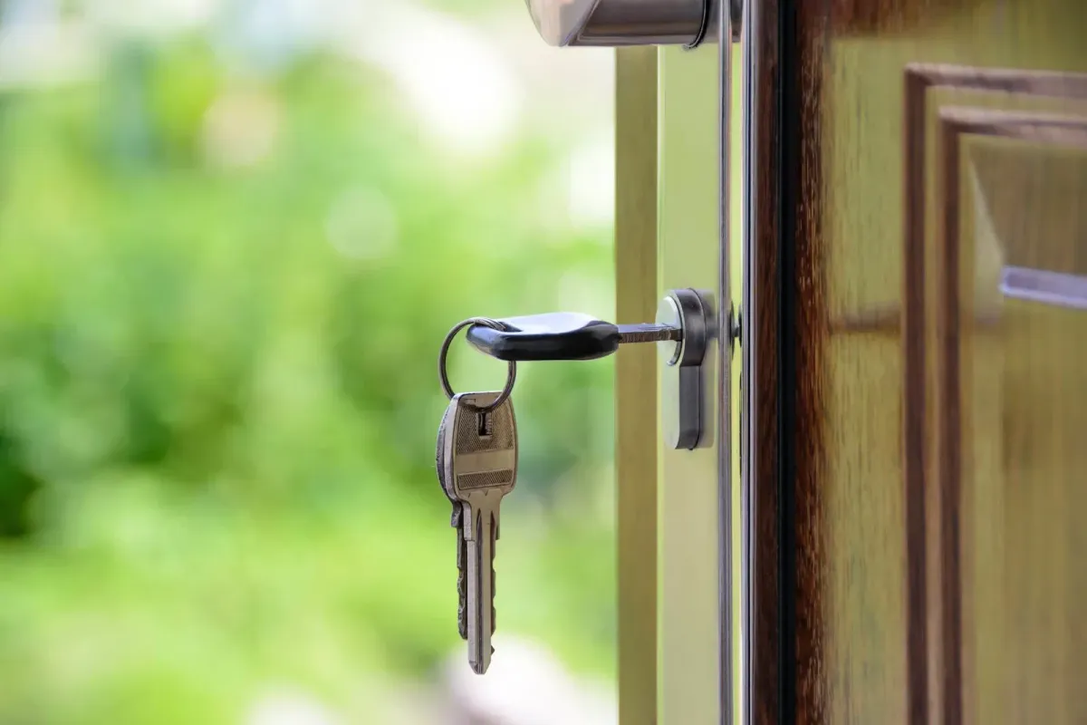 Can a Renter Change The Locks? | Yes, Here's Why