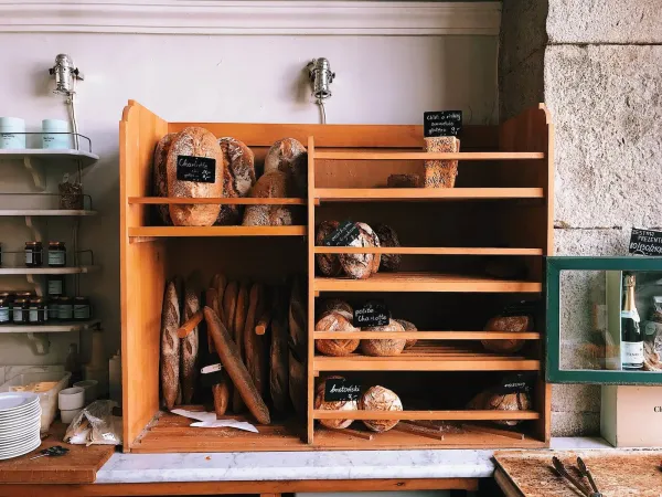 brown wooden rack in bakery