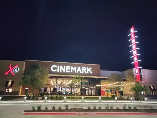 Exterior of Waco Cinemark and XD Movie Theater